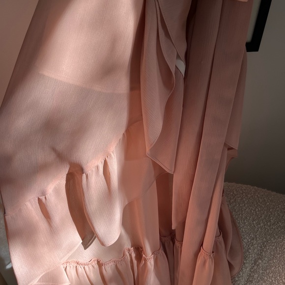 WAYF DRESS - Picture 2 of 7